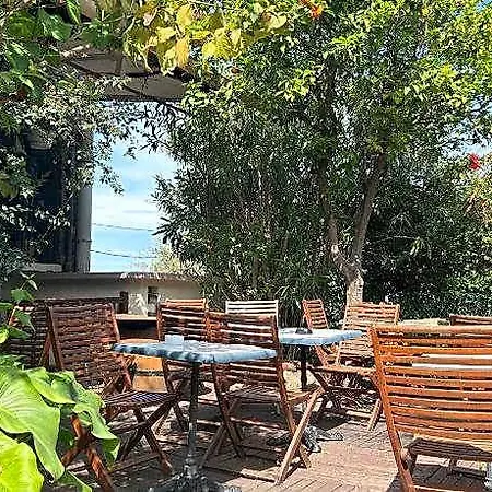Hotel Le Bon Accueil Ota (Corse-du-Sud)