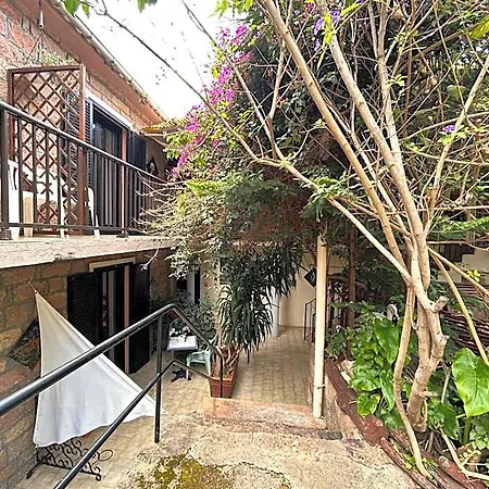 Hotel Le Bon Accueil Ota (Corse-du-Sud)