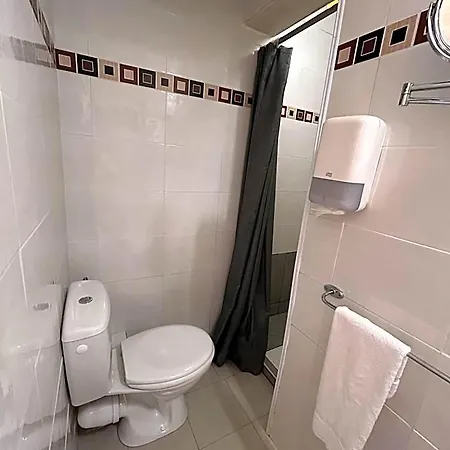 Hotel Le Bon Accueil 2*